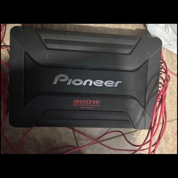 12 in. Memphis Speaker Set, w/ 900W Pioneer Amp. - Picture 2 of 7